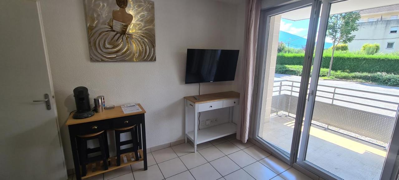 Studio Cosy Avec Parking Ferme. Albertville Exterior photo